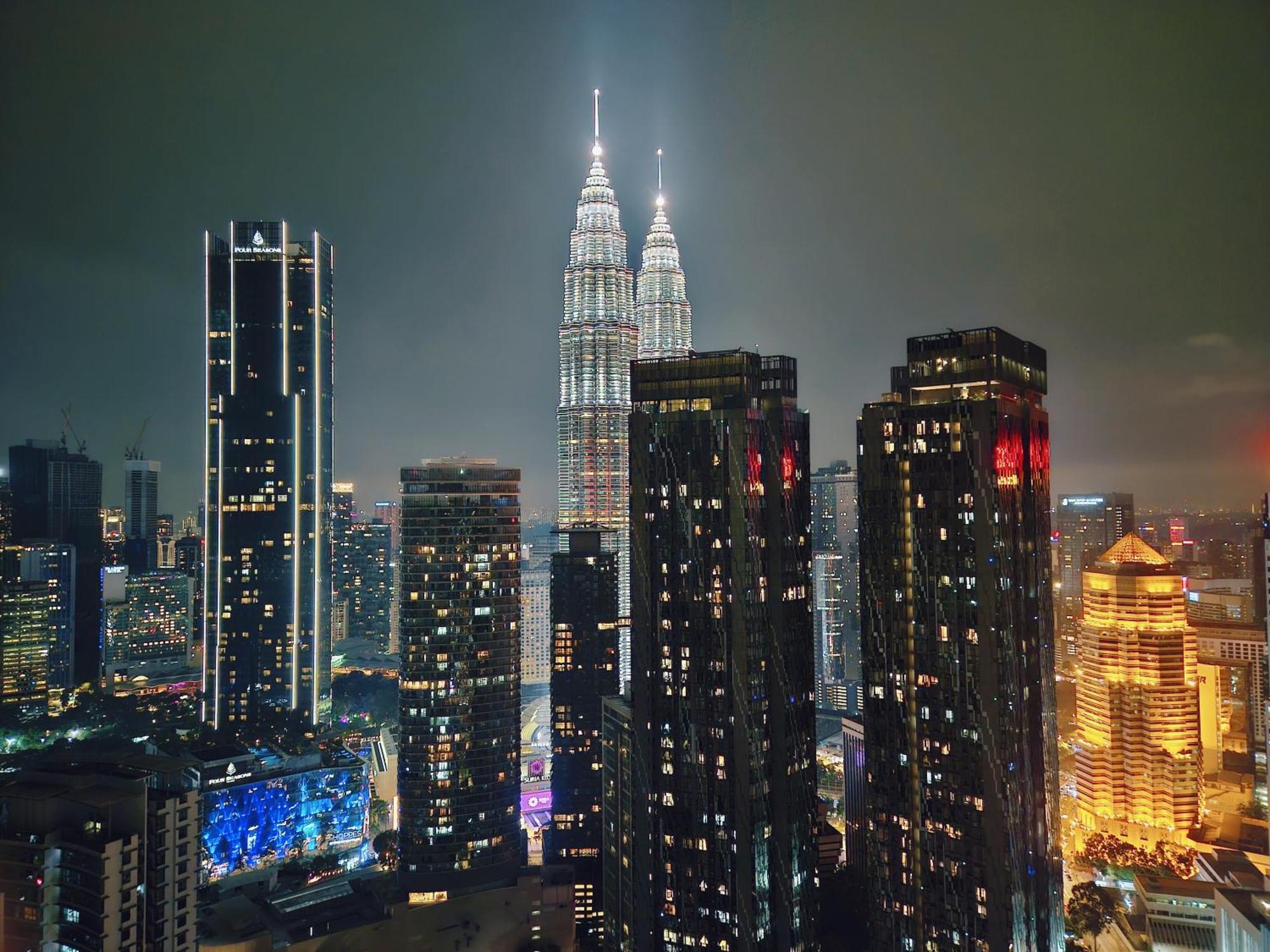 Royce Klcc Kuala Lumpur City Centre By Dormeo Destinations Kültér fotó