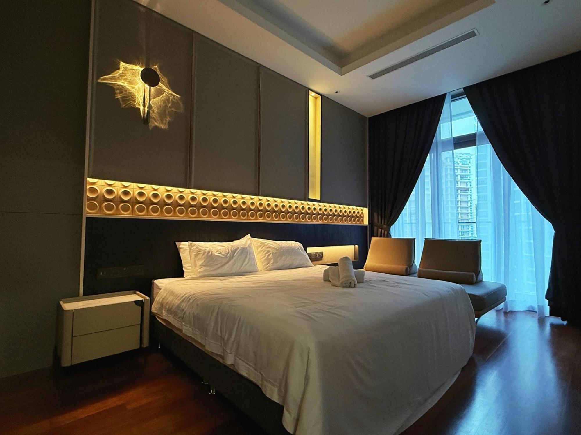Royce Klcc Kuala Lumpur City Centre By Dormeo Destinations Kültér fotó
